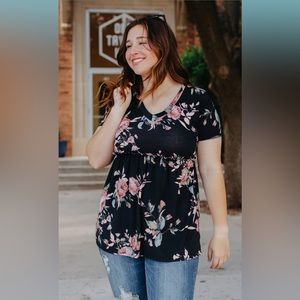 NWT Heimish Floral Short Sleeve V-neck Babydoll Top